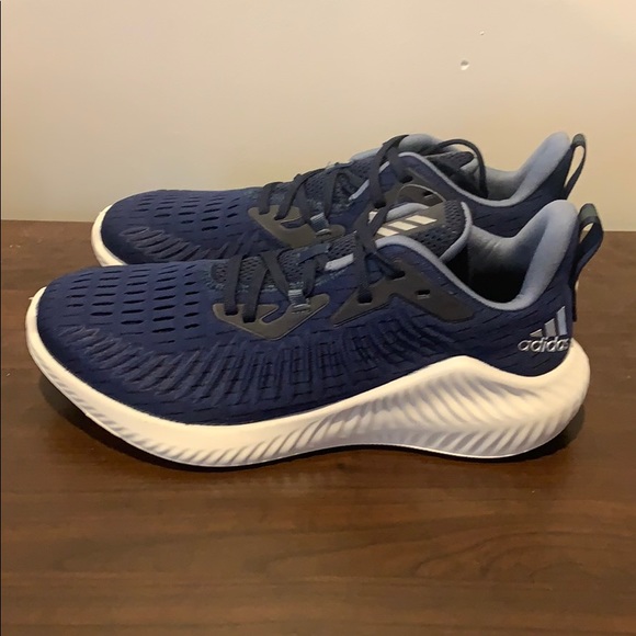 adidas alphabounce u